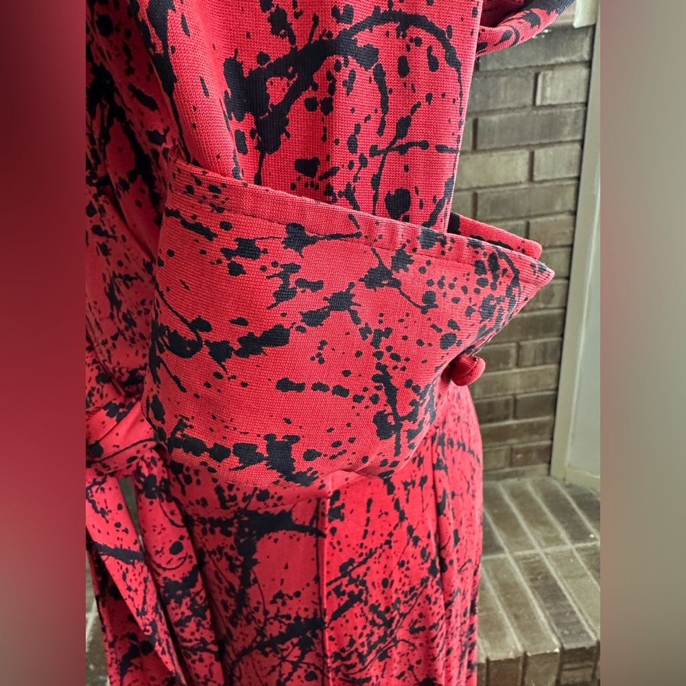 Iconic DVF Splatter Print Silk Jersey Wrap Dress Vintage Collection Reissue 8 - Picture 7 of 7
